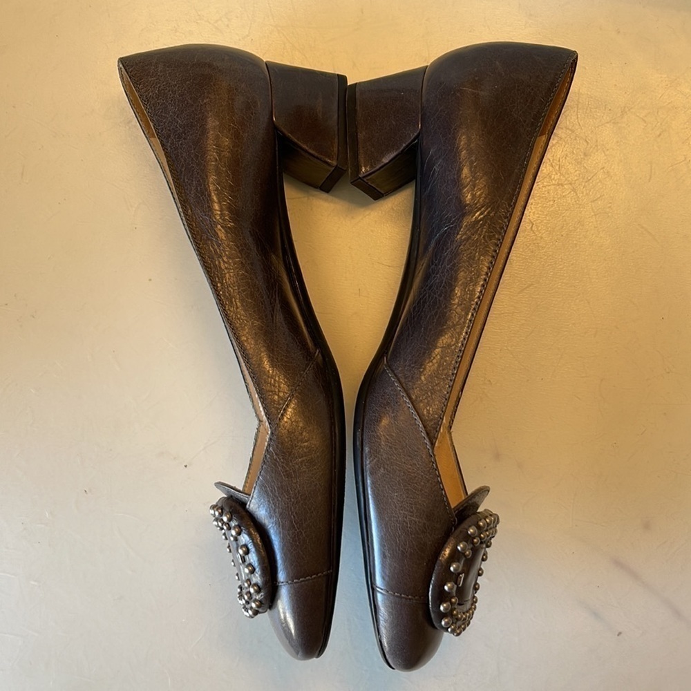 Prada Grey Kitten Block Heel.Buckled Front Round Studding Pumps 37.5. A1544 - Picture 4 of 10